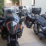 Italia Отель Порт-Аццурро