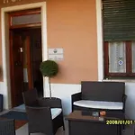 Italia Отель 2*